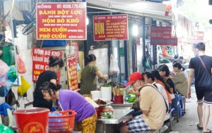 Food tour 100.000 đồng ở phố cổ Hà Nội
