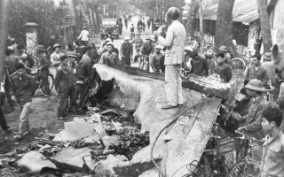 Hà Nội dưới 10.000 tấn bom B-52 năm 1972