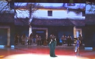Biểu diễn 4 Diva Việt Nam thăng hoa liên khúc về Hà Nội
