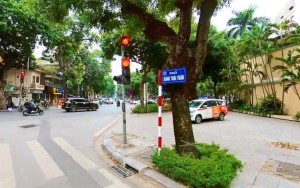 Phố Đặng Thái Thân