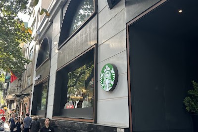 Ý kiến khách hàng Starbucks Reserve Nhà Thờ