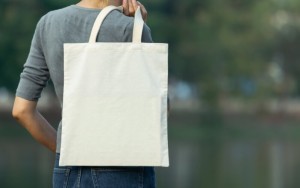 Túi Tote được sử dụng để làm gì? Vì sao túi tote ngày càng được ưa chuộng?