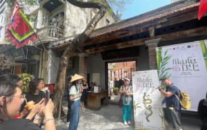Made of Tre triển lãm tại đền Quan Đế, địa chỉ 28 phố Hàng Buồm