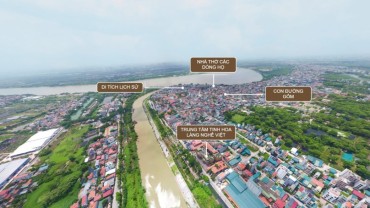 Phố Gốm Bát Tràng là phố gốm Giang Cao, Bát Tràng, Hà Nội
