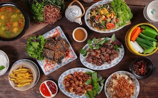 Quán Chuyên Bò
