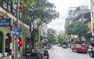 "Phố Bát Đàn tour" được hiểu thế nào, có đúng ngữ pháp không?