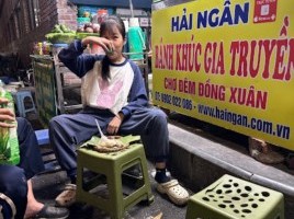 Bánh khúc Hải Ngân (21 Hàng Khoai)