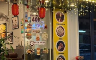 Mr.Tet Cafe (8 P. Bát Đàn, Phố cổ Hà Nội)