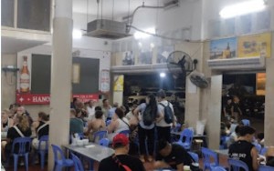 Cửa hàng Ngọc Linh trên phố Bát Đàn