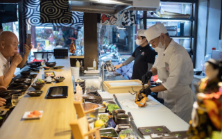 Okii-D Omakase & Teppanyaki Restaurant (62 P. Bát Sứ, Phố cổ Hà Nội)