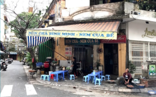 Bún Chả Bình Minh - Nem Cua Bể (23 P. Bát Sứ, Phố cổ Hà Nội)